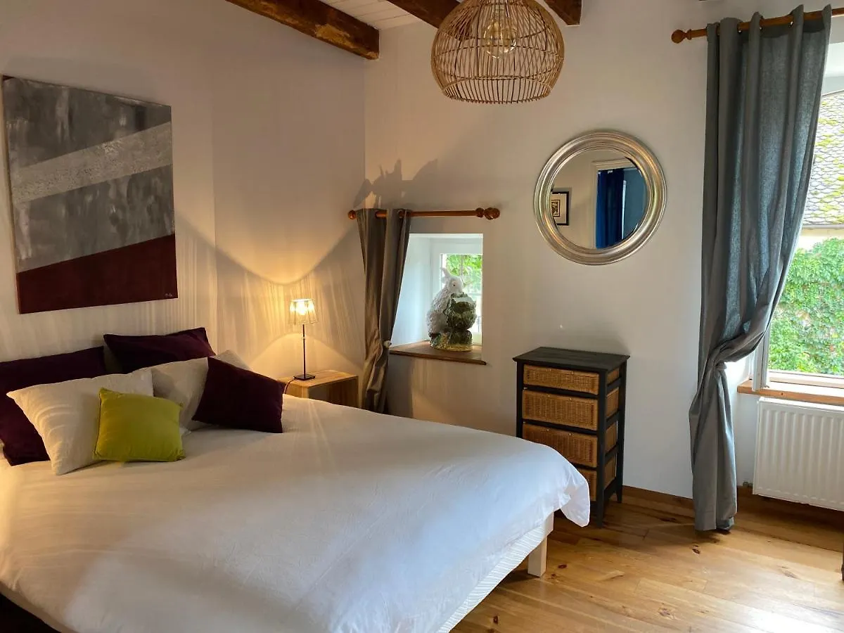 Le Clos St Georges Entraygues-sur-Truyère 3*,  France